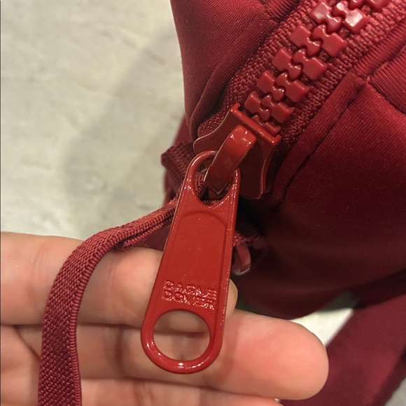 Dagne Dover Red Crossbody Bag Set - Picture 6 of 8